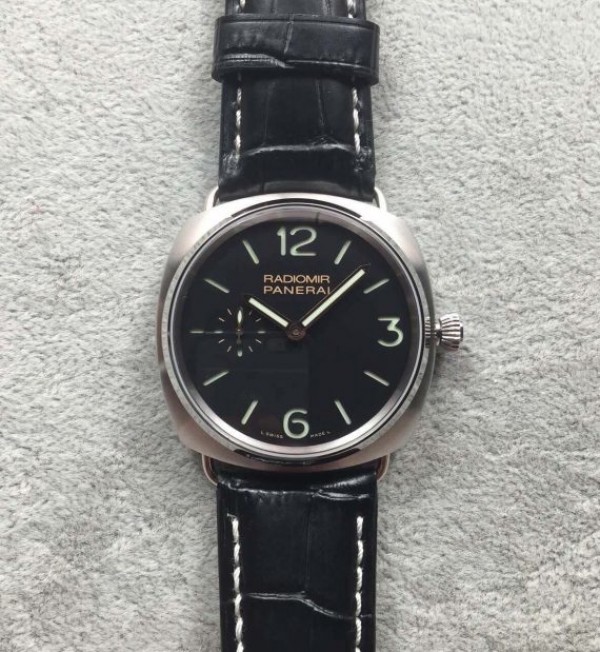 How to buy a Radiomir clone watches online in Reunion?