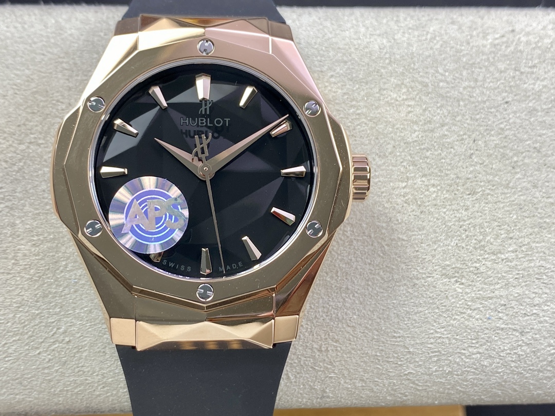 How to buy a Hublot clone watches for men in Togo?