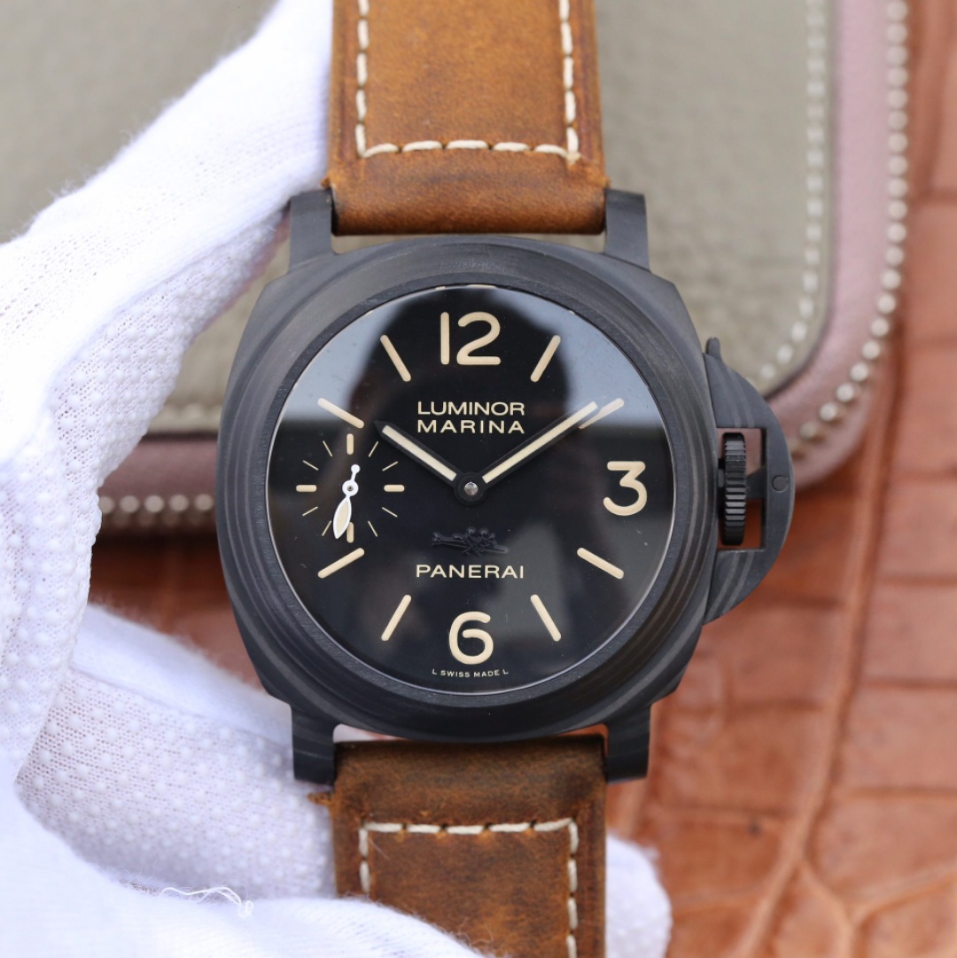 How to buy a Luminor clone watches for men in India?