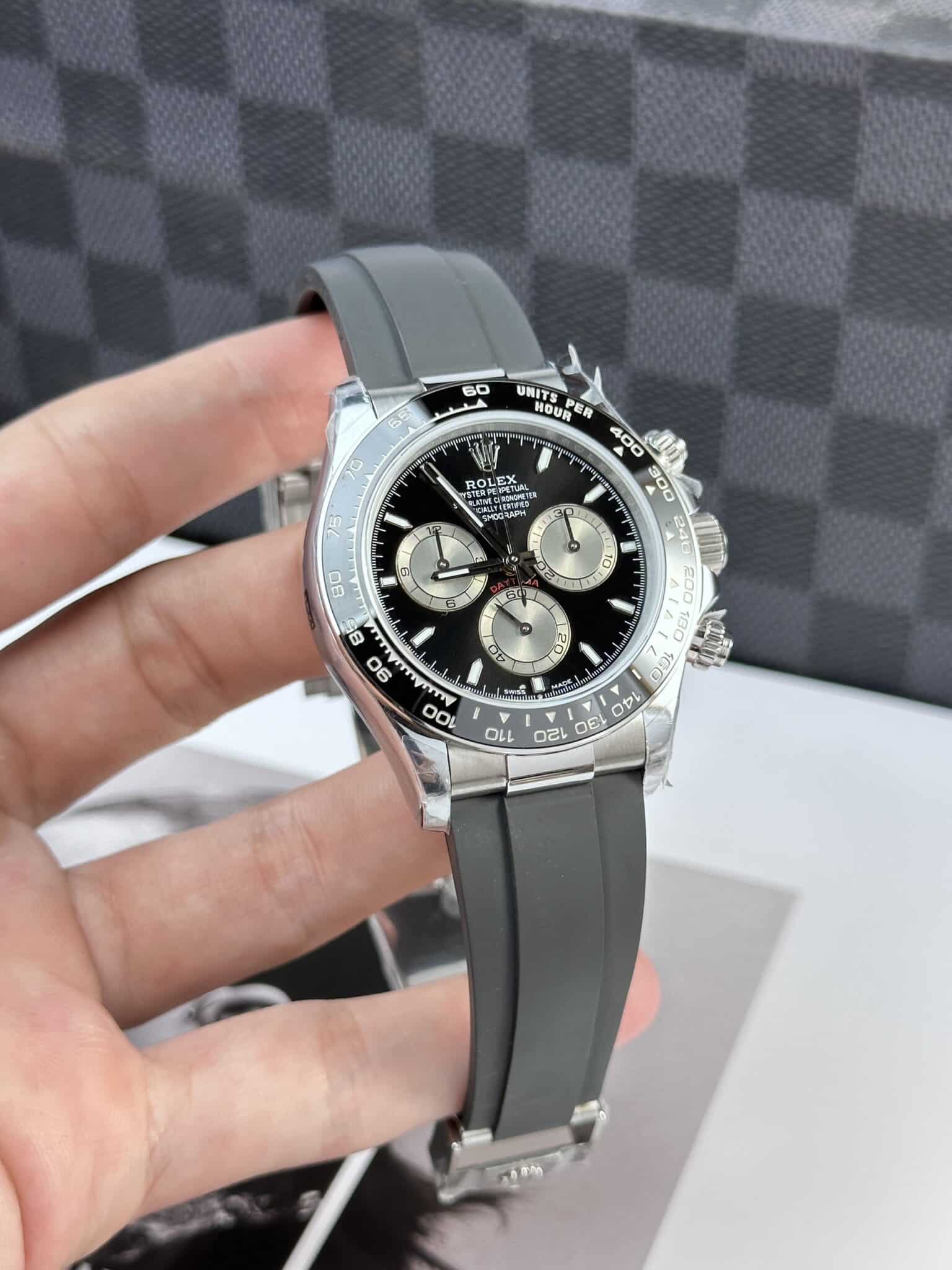 Superclone Rolex Daytona 40 mm black Dial 126519LN - gallery
