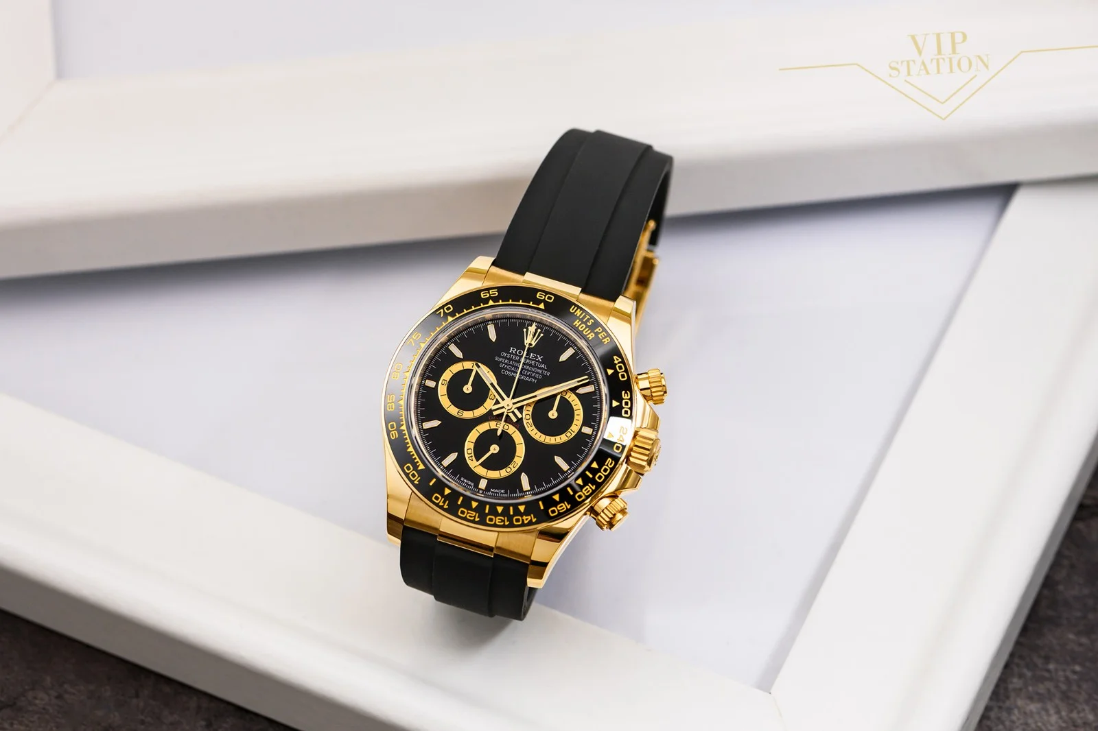 Superclone Rolex Daytona 40 mm Black Dial 126518LN - gallery