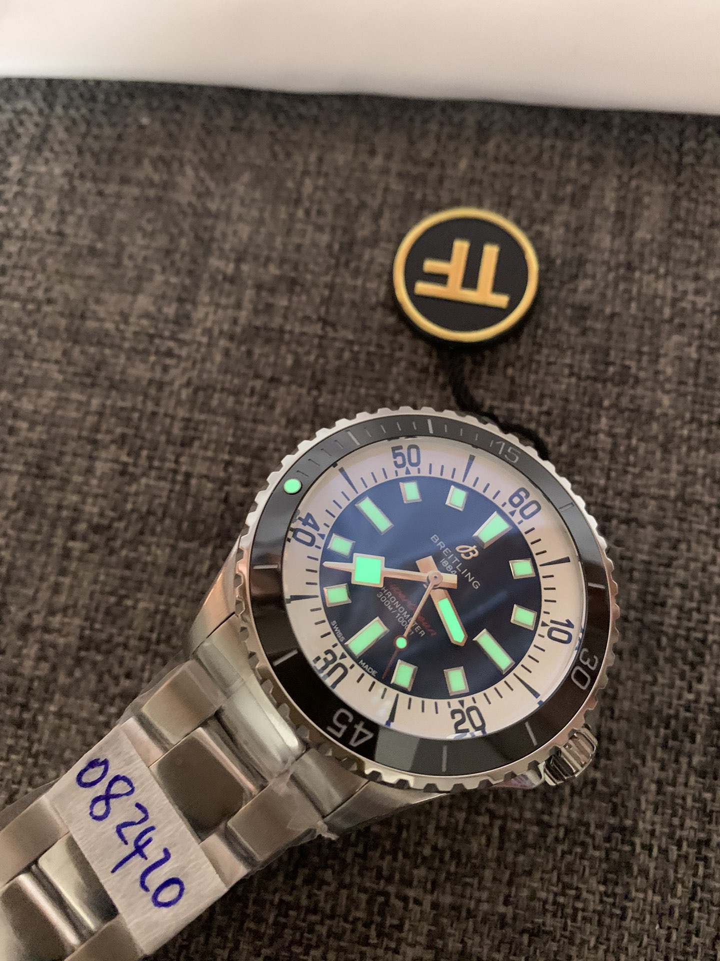 Breitling Superocean A17376211B1S1 Steel - gallery