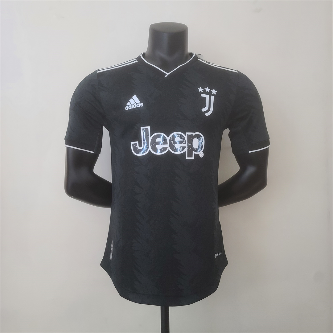 Juventus 22-23 Juventus Away Jersey Player Version vs The Original: A Detailed Comparison