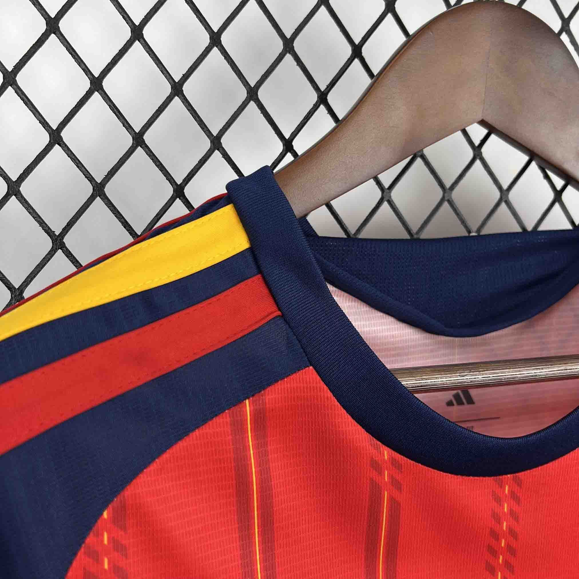 2026 Spain Home World Cup Soccer Women Jersey - view 6
