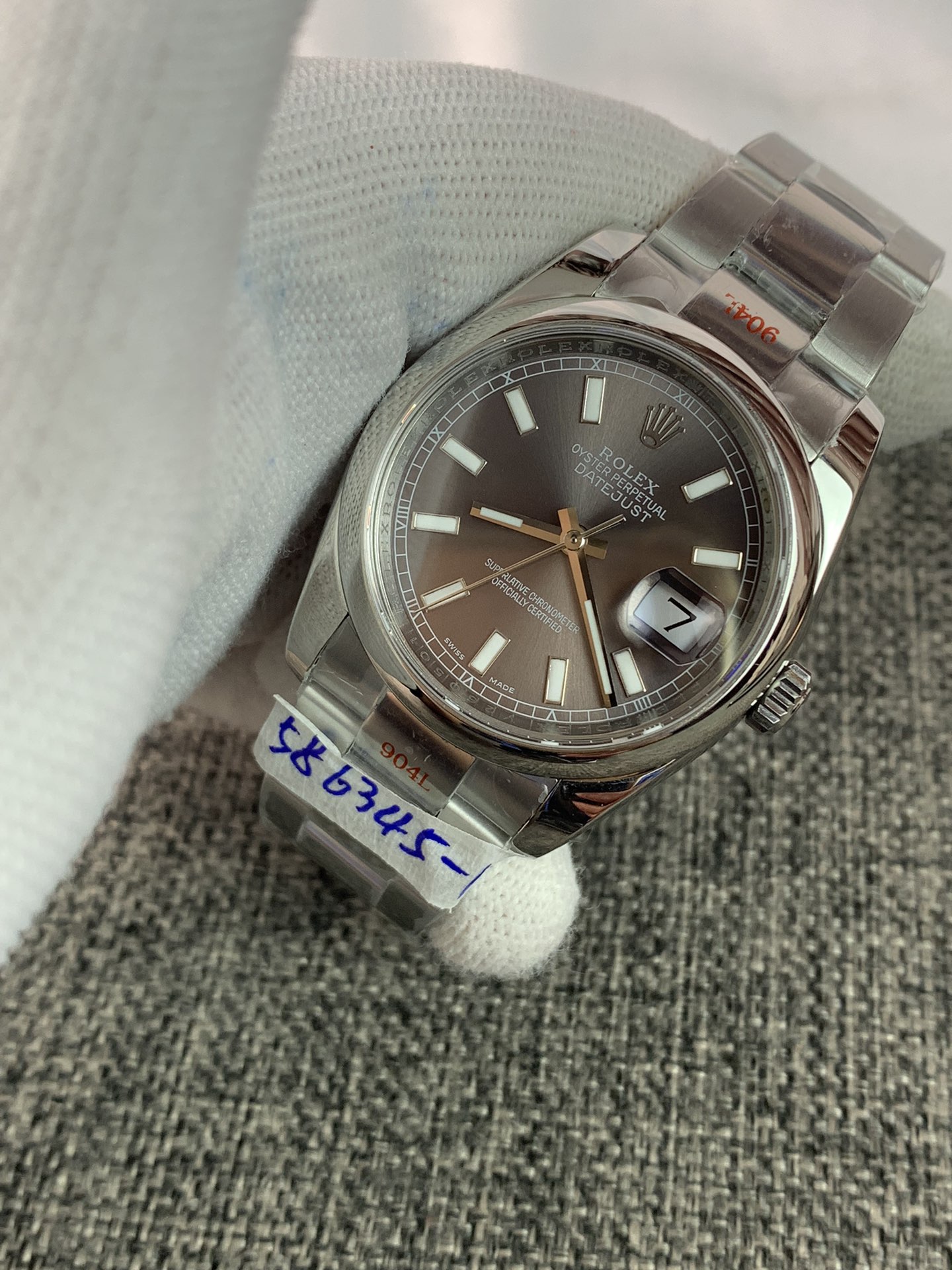 Rolex DateJust 41mm 126300-0007 - gallery