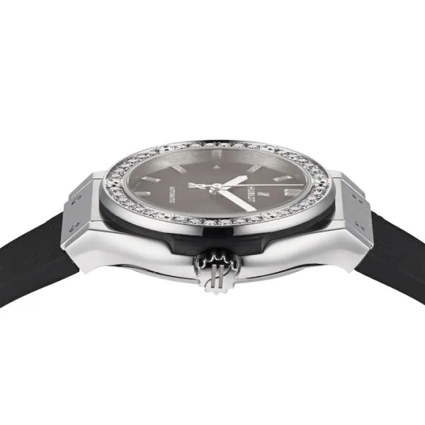 Hublot Classic Fusion Women Automatic Black Rubber Watch 582.NX.1170.RX.1204 - gallery