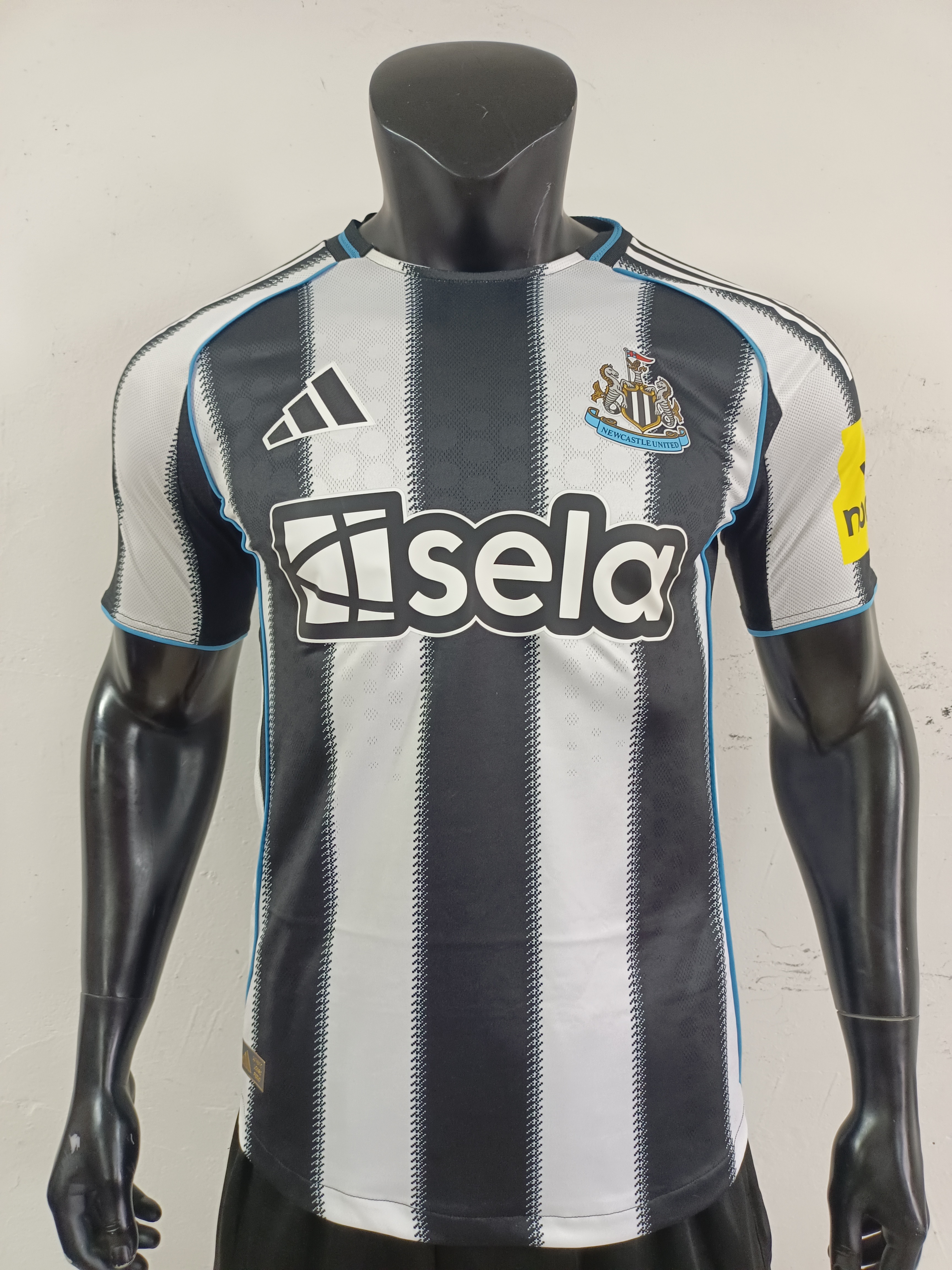 Newcastle United Second Away Jersey Newcastle United Home Jersey Review: Is It Worth the Investment?