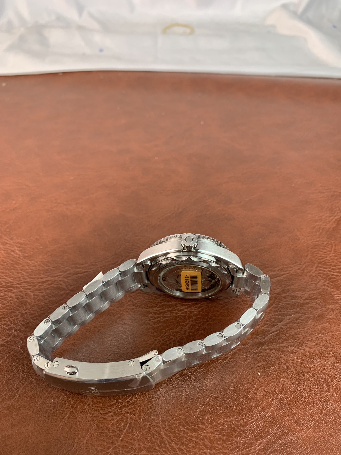 Omega Seamaster Planet Ocean 600m Coâ€‘Axial Master Chronometer 39,5 mm 215.30.40.20.04.001 - gallery