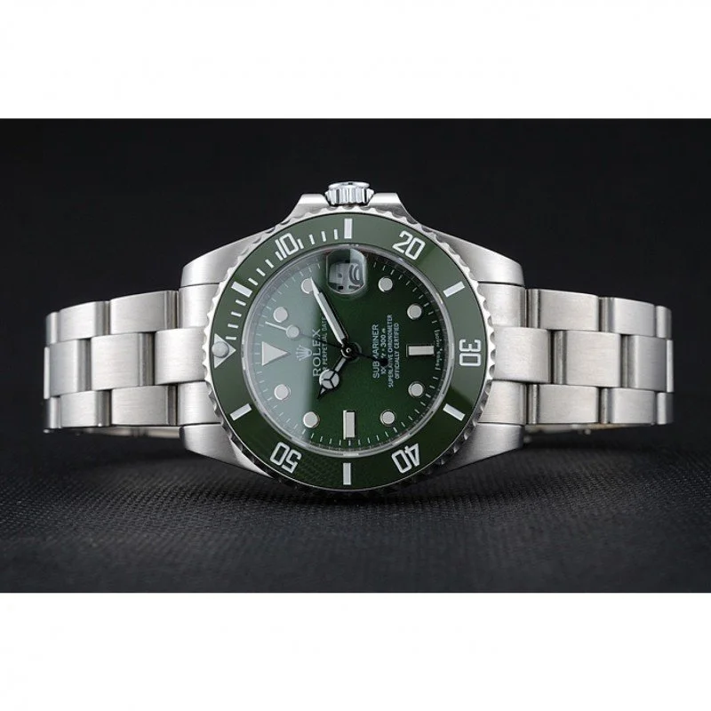 Rolex Submariner 41mm Green Dial 1454151 - gallery