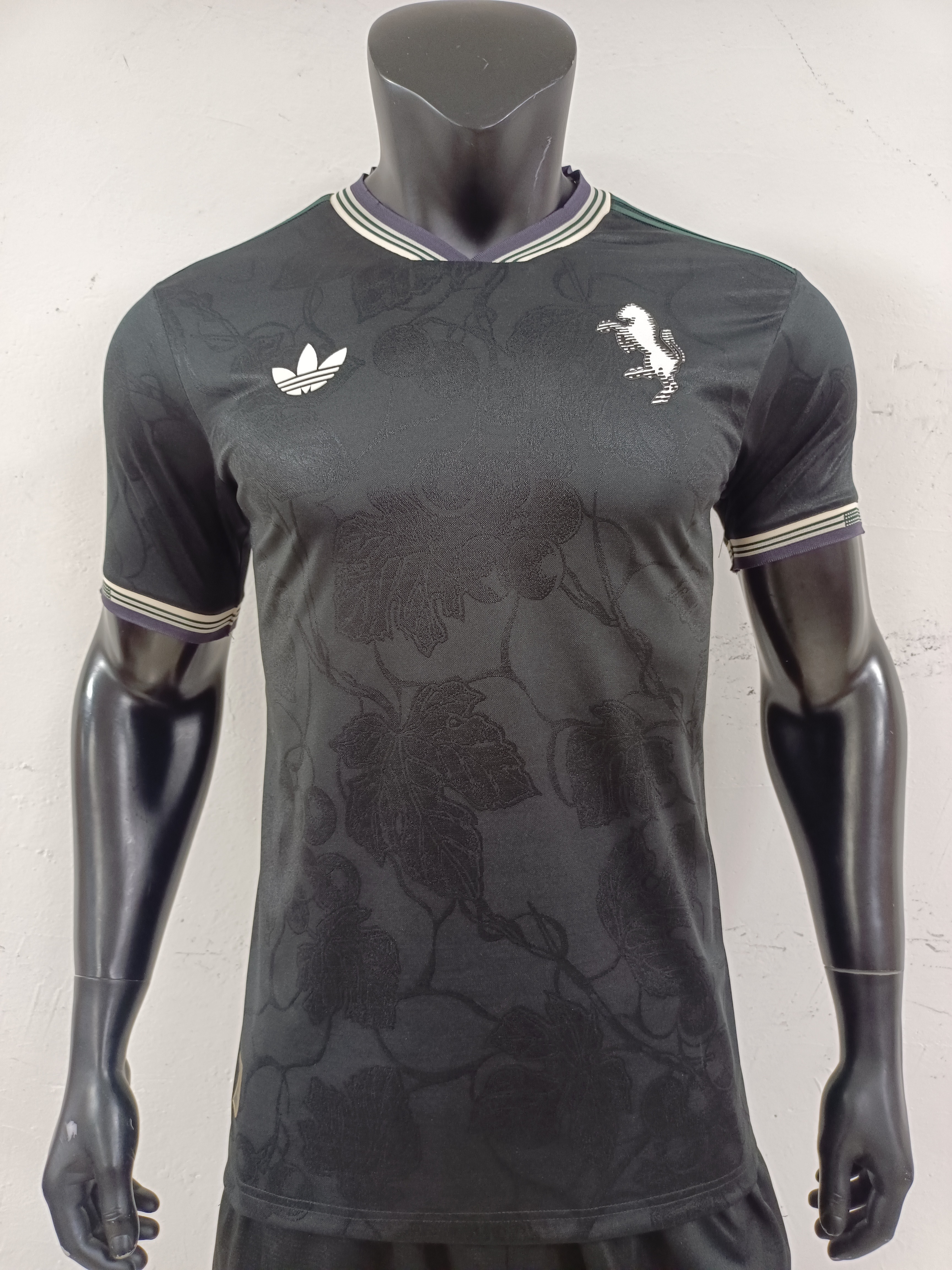 Juventus Second Away Jersey