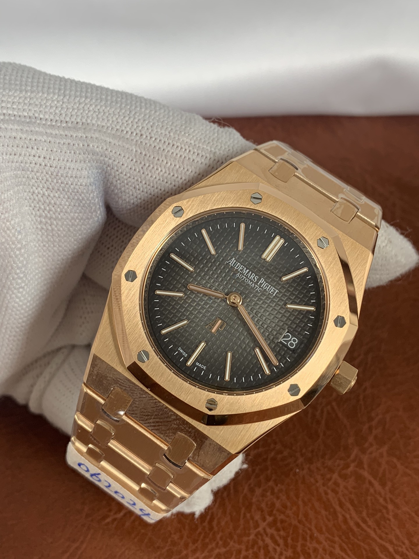 Audemars Piguet Royal Oak 16202OR.OO.1240OR.01 - gallery